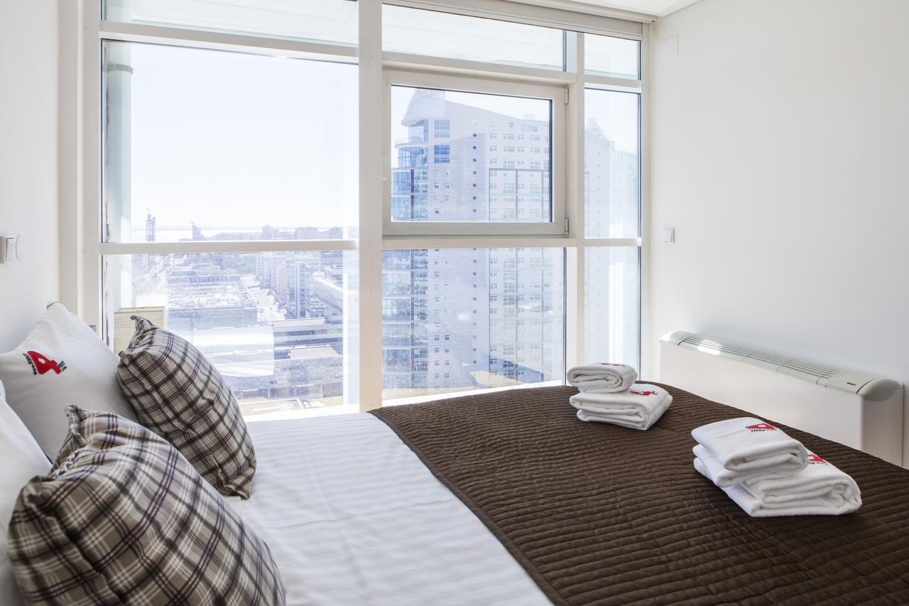 Rent4Rest Lisbon Parque Das Nacoes 17Th Floor River View Exteriör bild